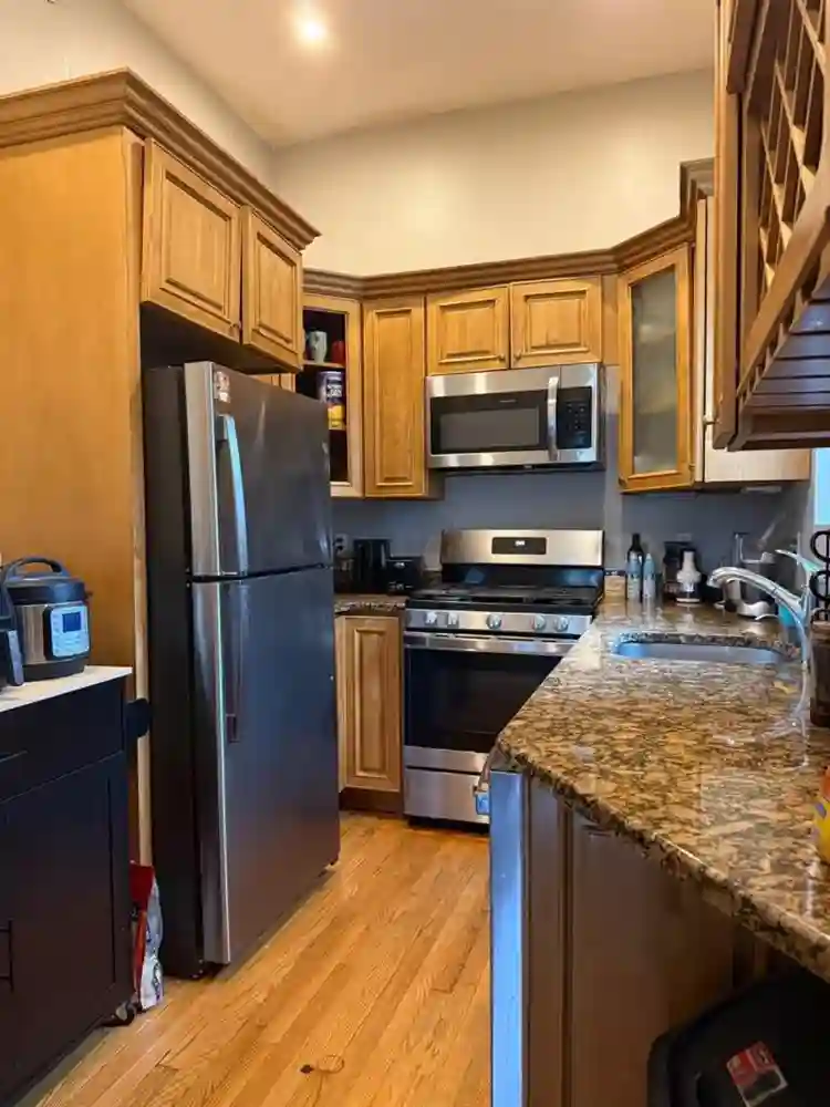 Private room Available near UMB