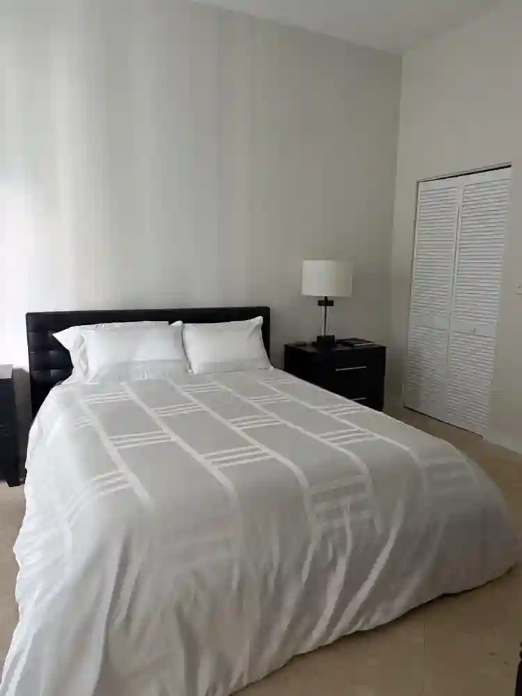 Brickell high rise & High ceilings
