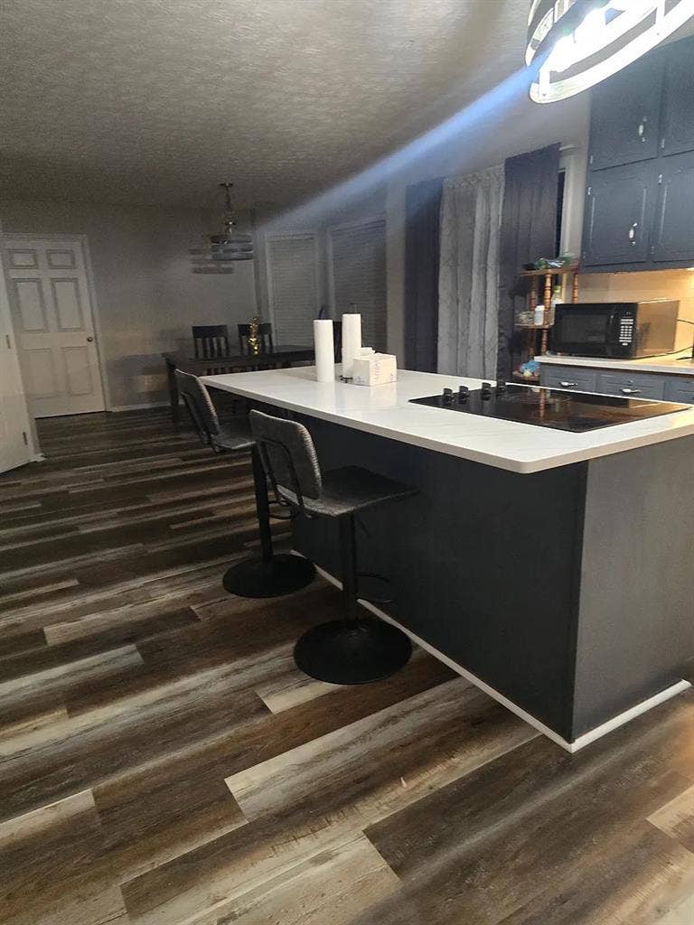 3 BR in Rex