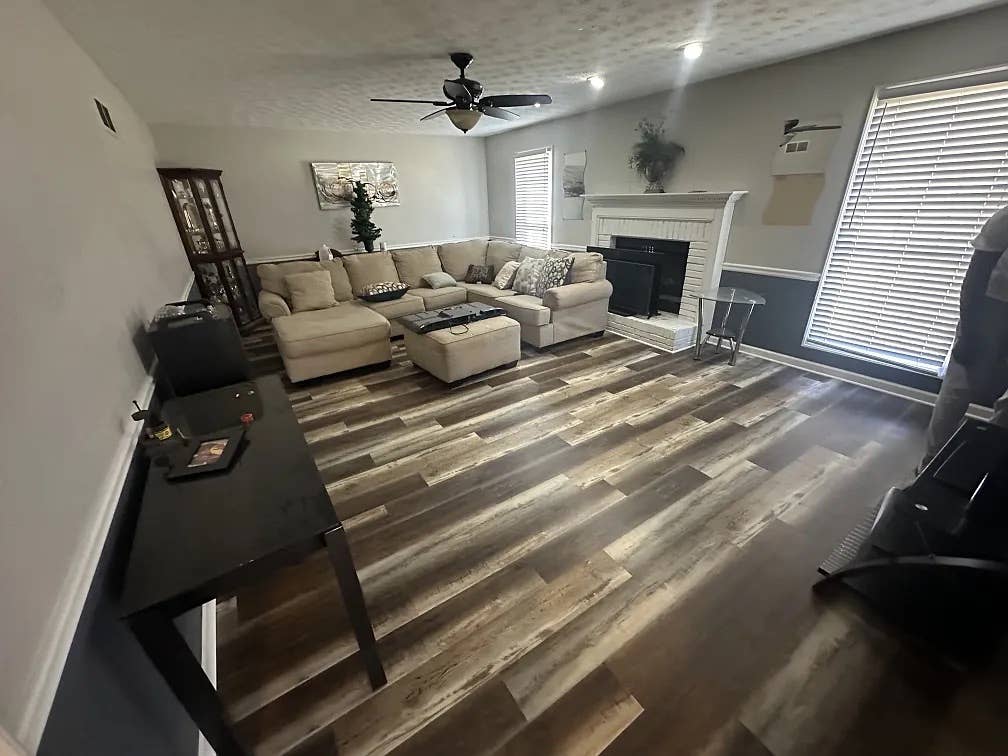 3 BR in Rex