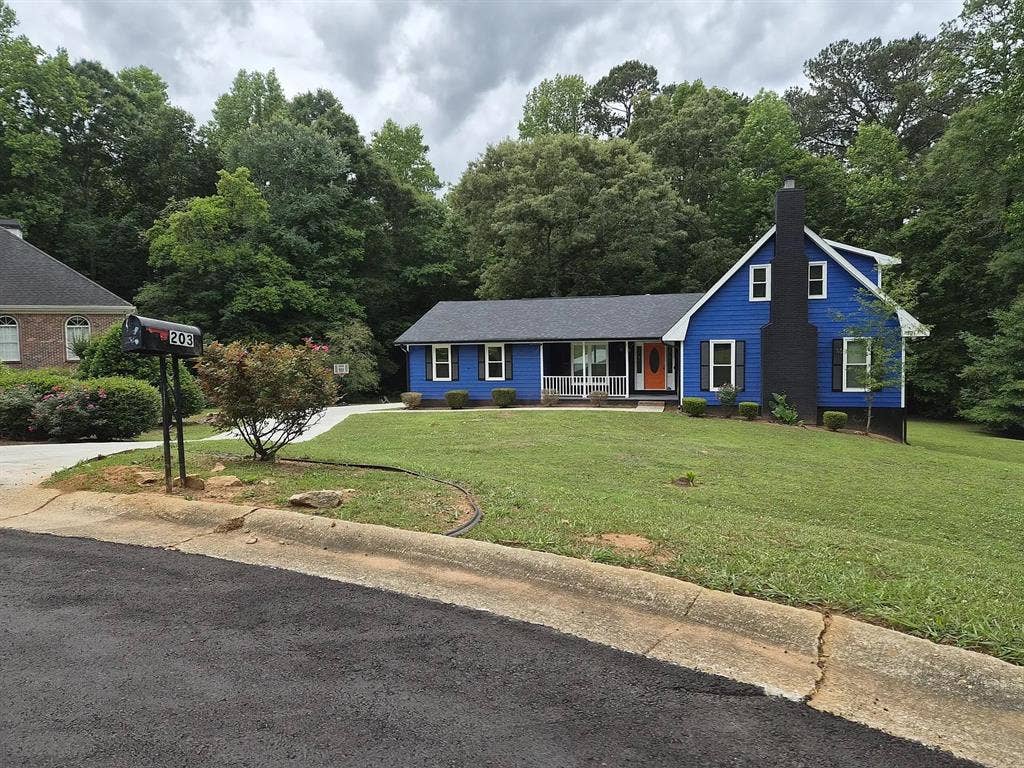 3 BR in Rex
