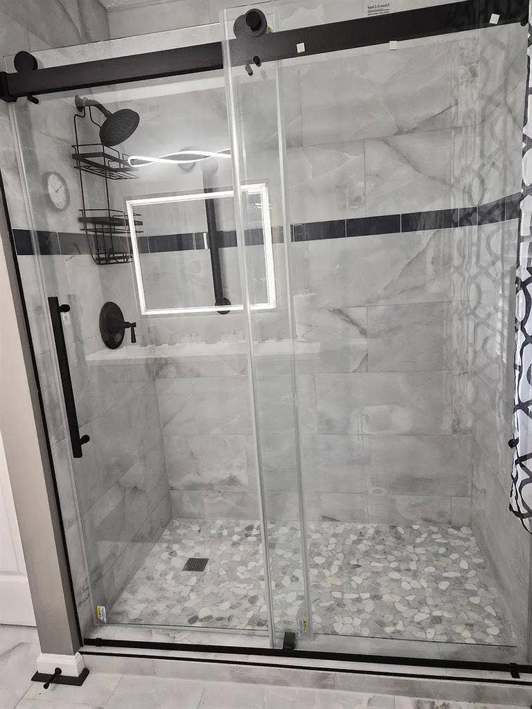 3 BR in Rex