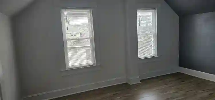 Comfortable Room in Beautiful Home