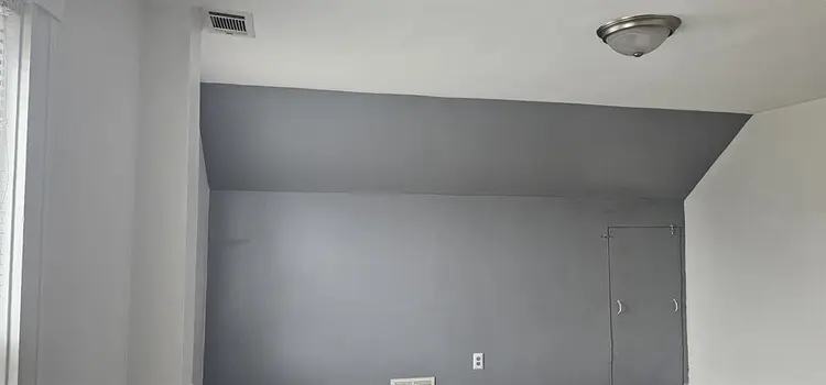 Comfortable Room in Beautiful Home