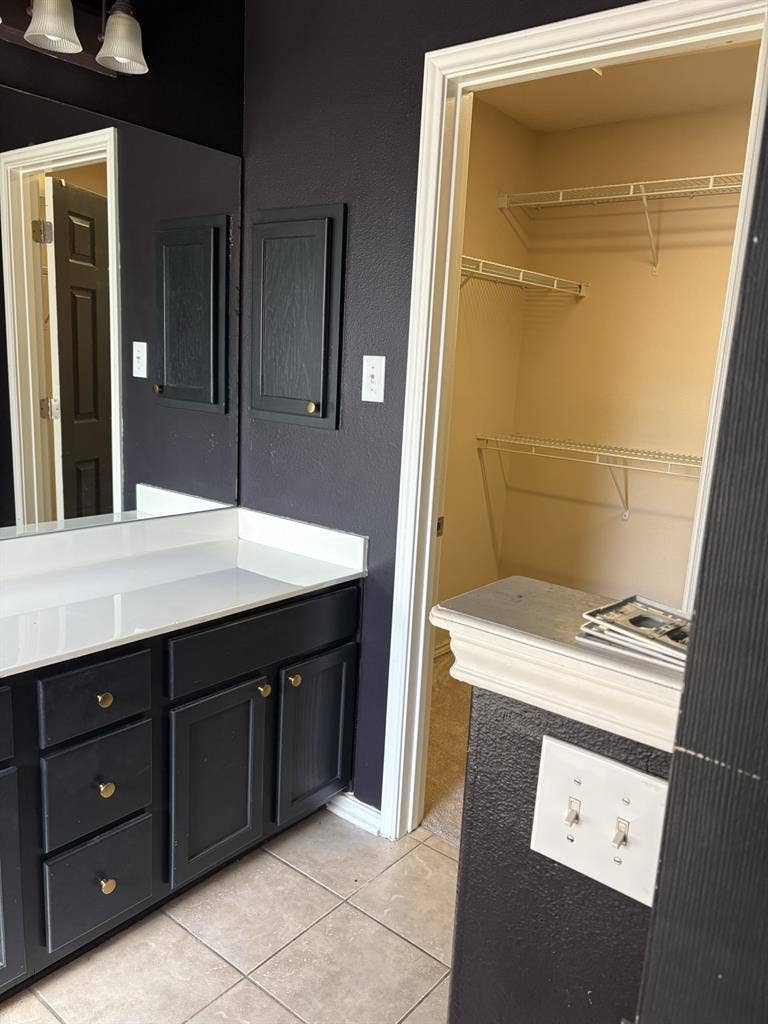 Bedroom with connecting bathroomm