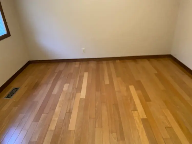 Room for rent in happy valleyy