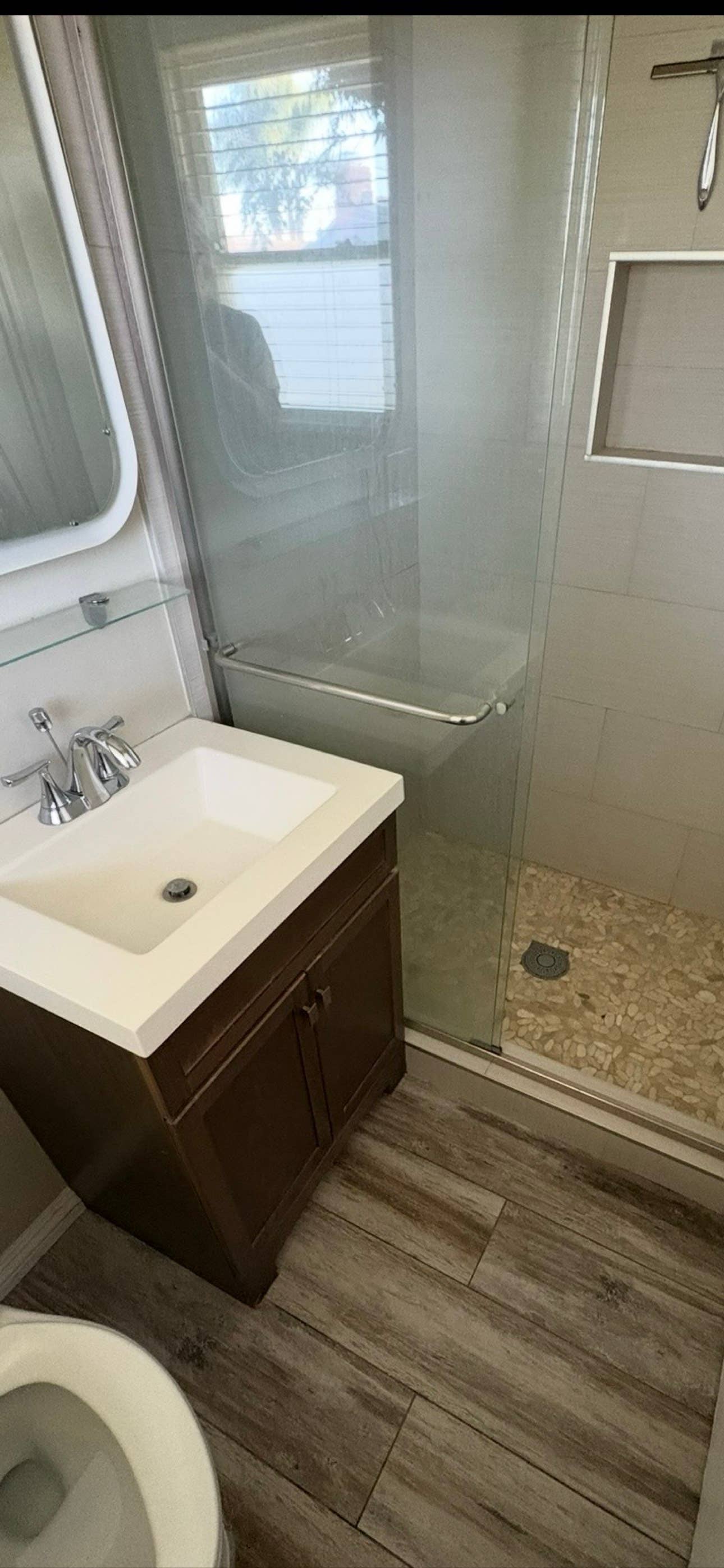 Master bedroom bathroom in house