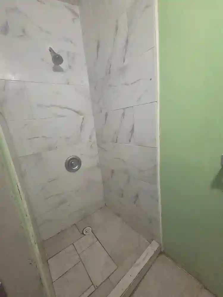Private Room w/Private Entrance