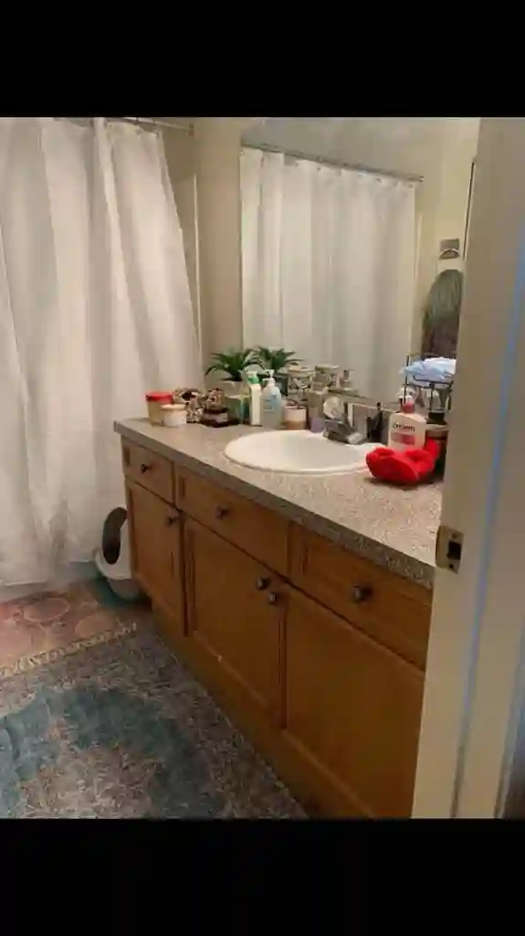 Apartment Share 750.00