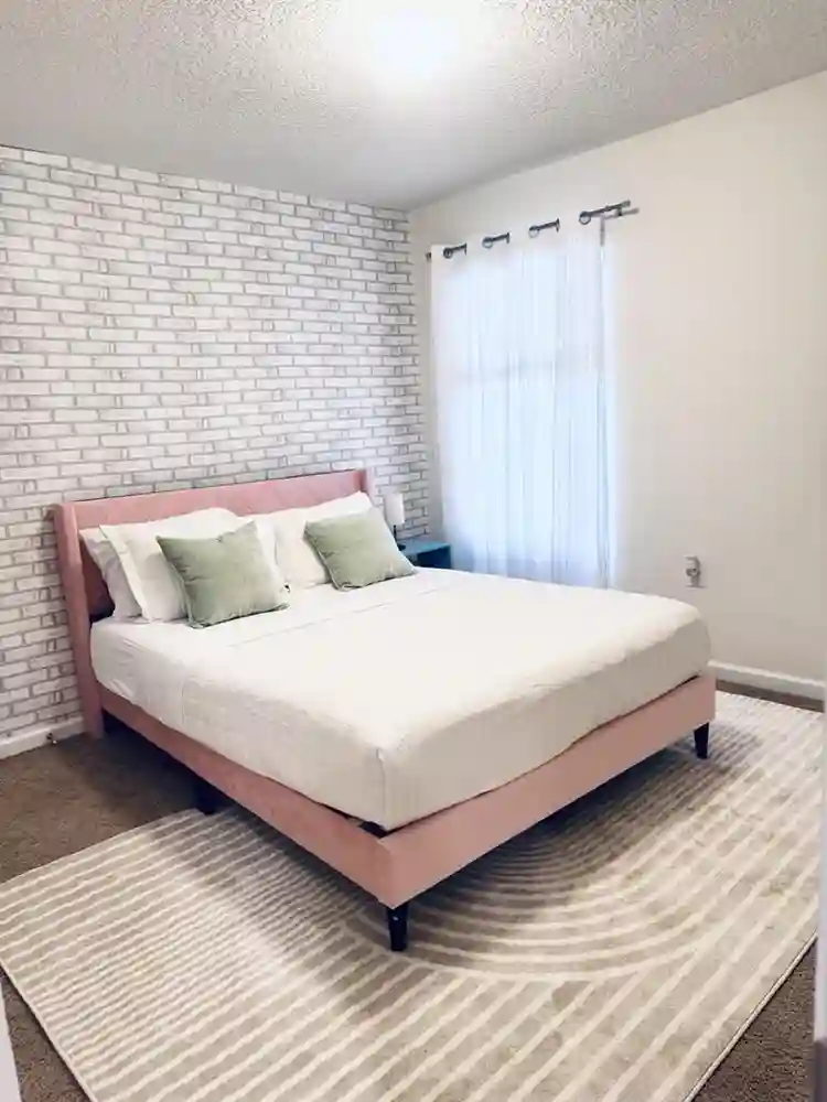FURNISHED PRIVATE ROOM MILTON FL
