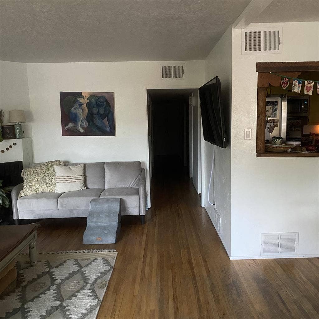 Roommate Wanted in 4bd Home