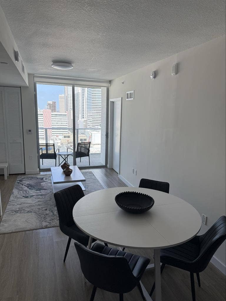 Private Room in Downtown Miami