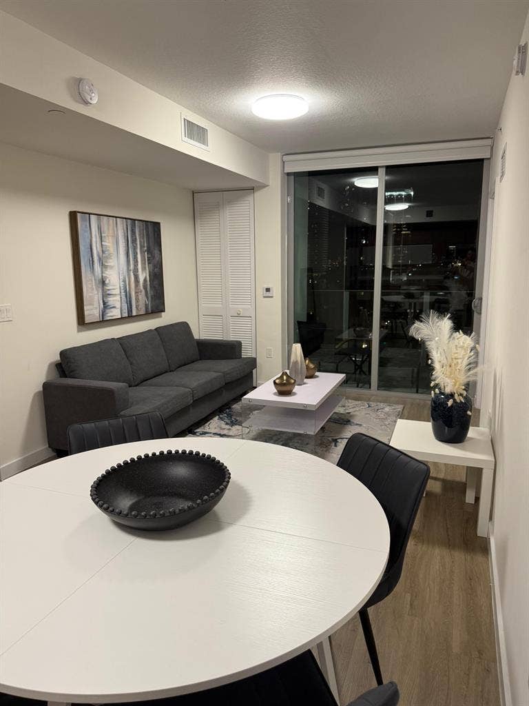 Private Room in Downtown Miami