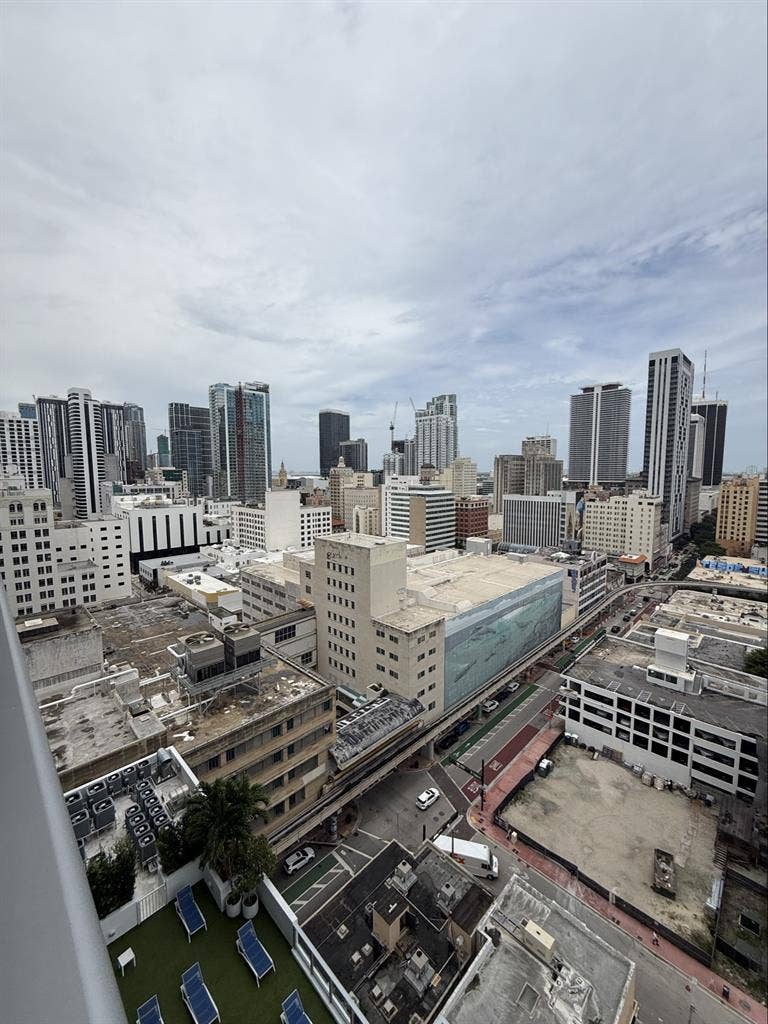 Private Room in Downtown Miami