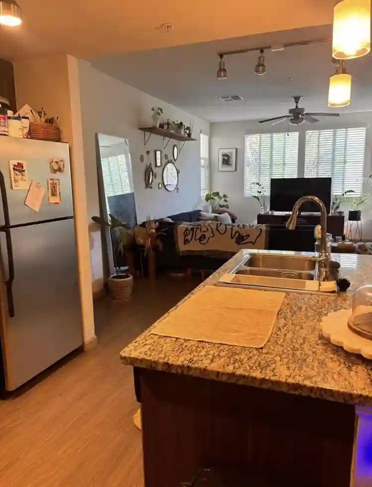 3 Bed / 2 Bath Room for Rent