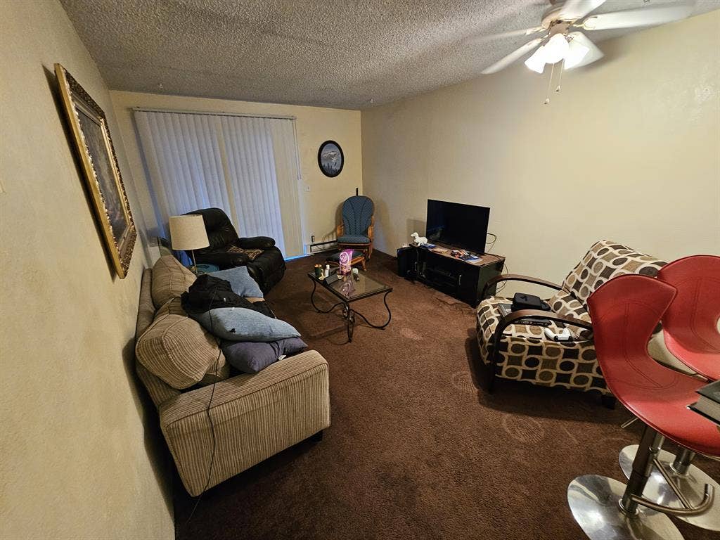 Room at apartment next to BSU