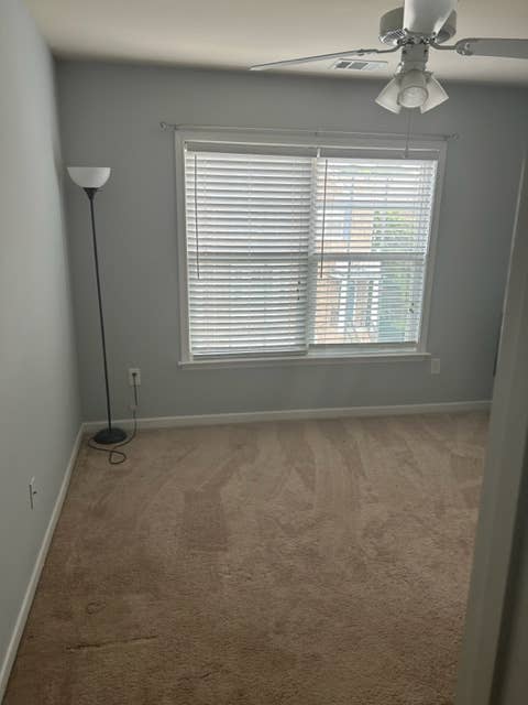 ROOM FOR RENT (JOHNS CREEK)