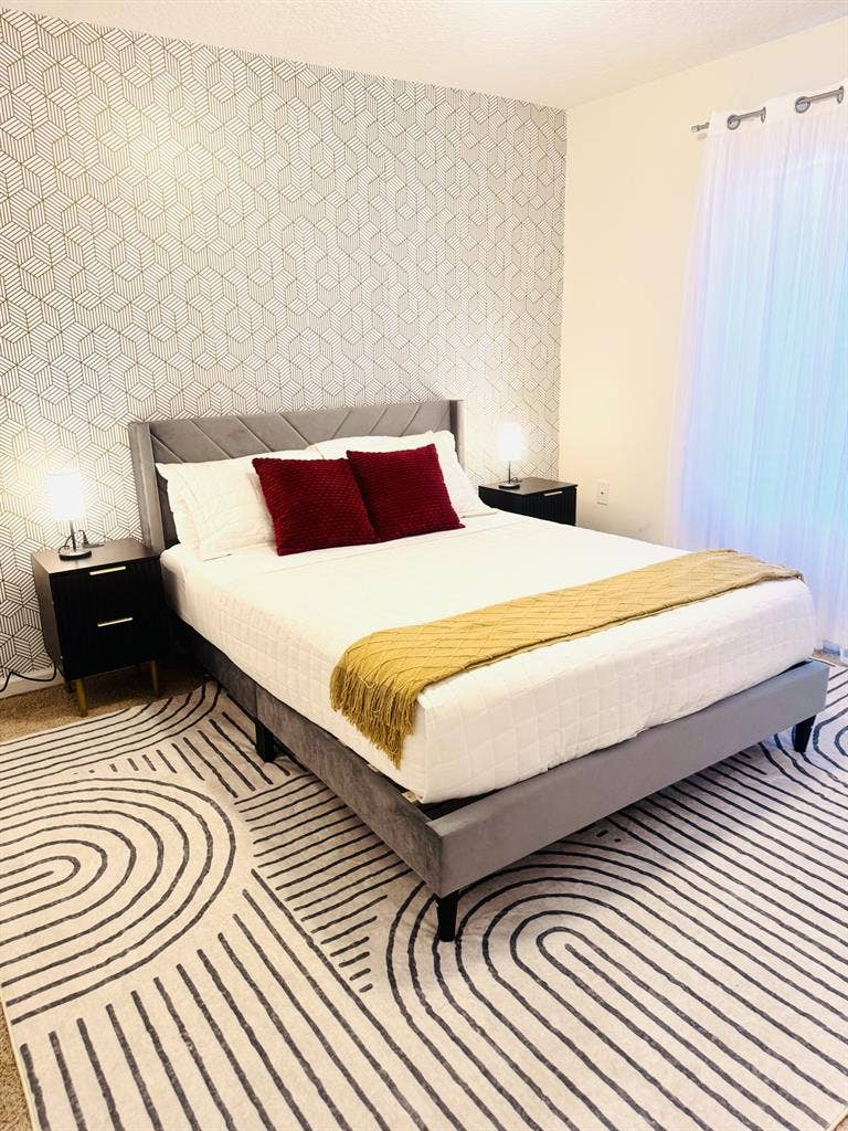 FURNISHED PRIVATE ROOM MILTON FL
