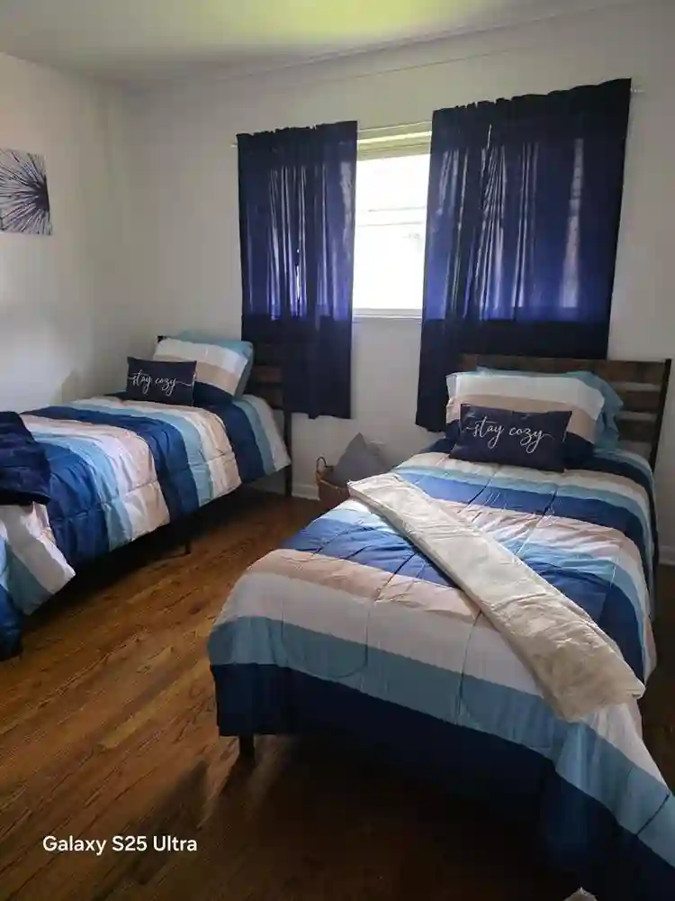 Clean, safe and quiet home 🏡