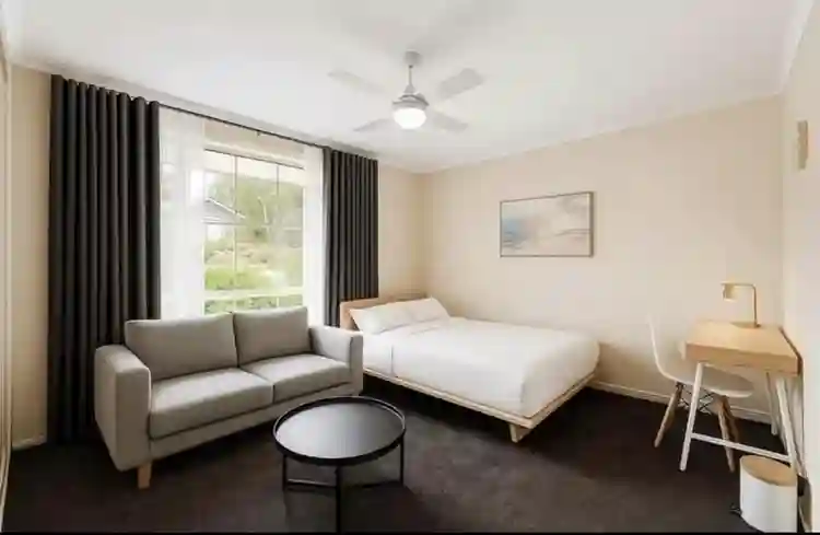 Private room with ensuite for 2pp