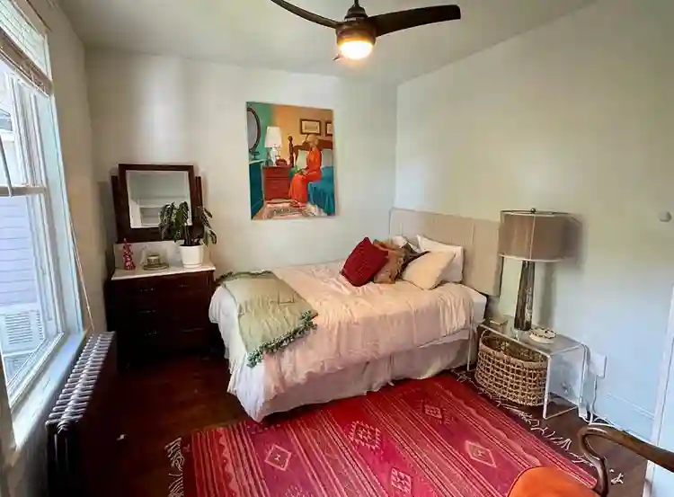 Boasting Private Bedroom Rent