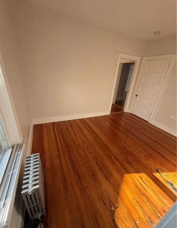 $600 room in pawtucket!