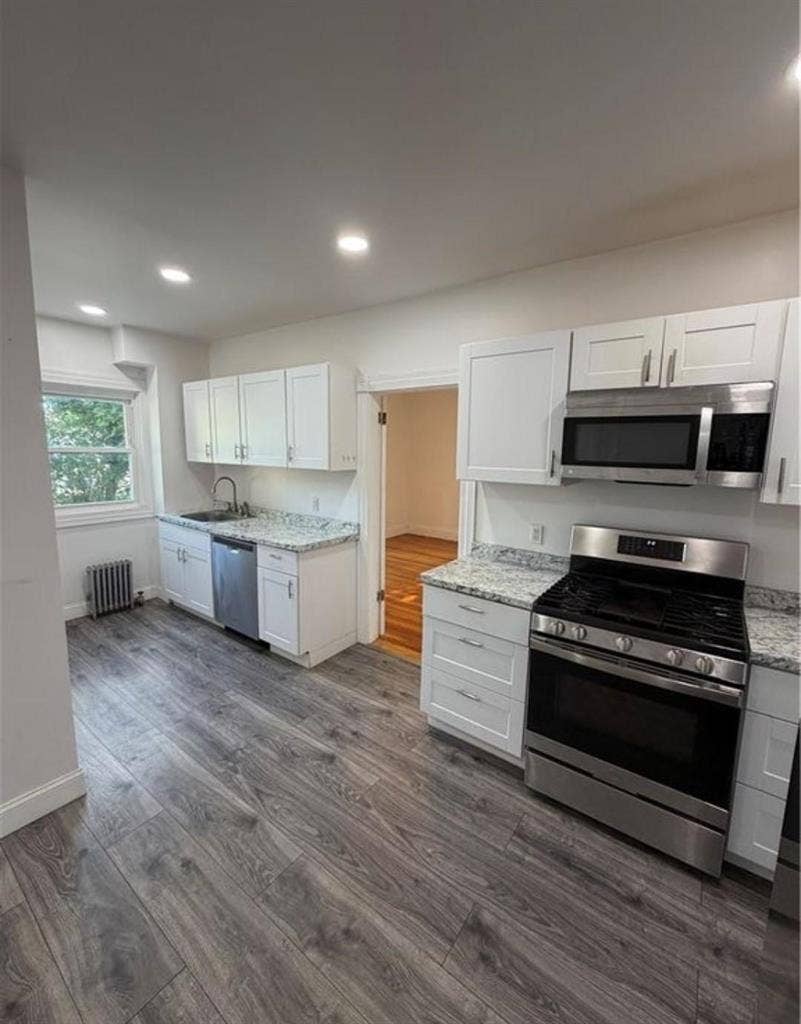 $600 room in pawtucket!