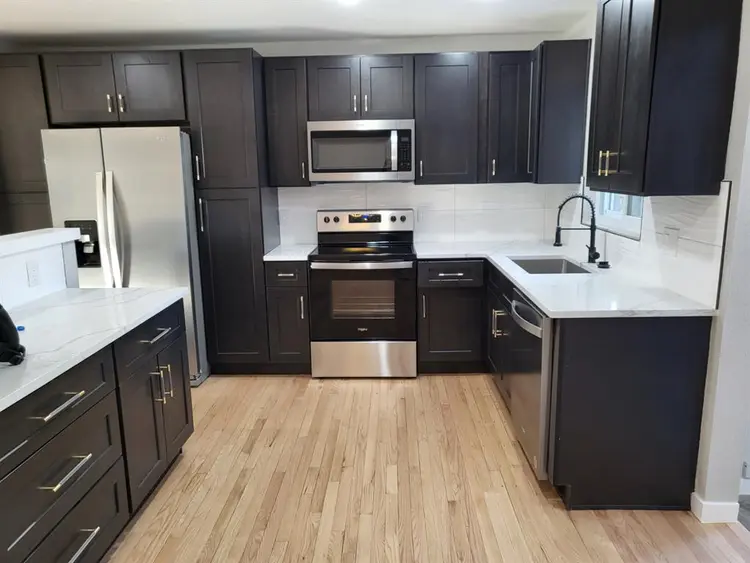 1 Bedroom in Applewood Golden