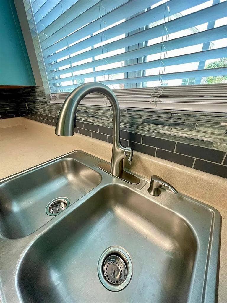4 BR in Jonesboro
