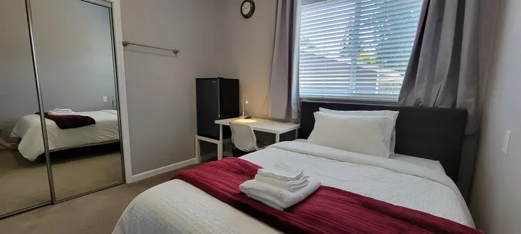 Private Bedroom K - Utilities Inc