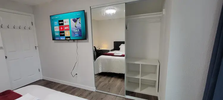 Private Room N - Utilities Inc