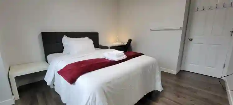 Private Room N - Utilities Inc