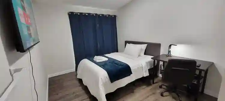 Private Room P - Utilities Inc