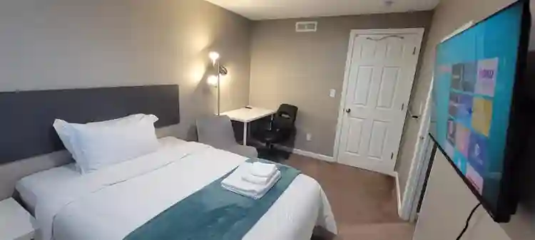 Private Room H - Utilities Inc