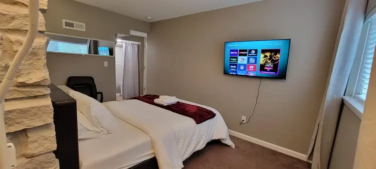 Private Room I - Utilities Inc