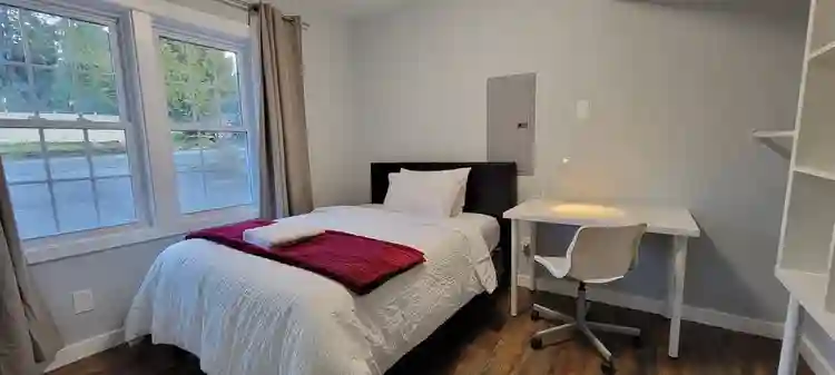 Private Room F - Utilities Inc