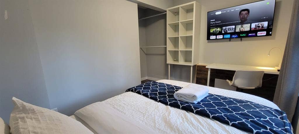 Private Room G - Utilities Inc