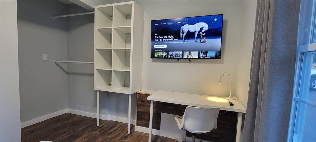 Private Room G - Utilities Inc