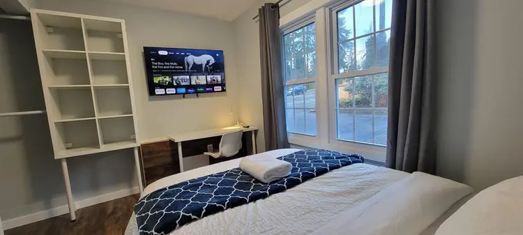 Private Room G - Utilities Inc