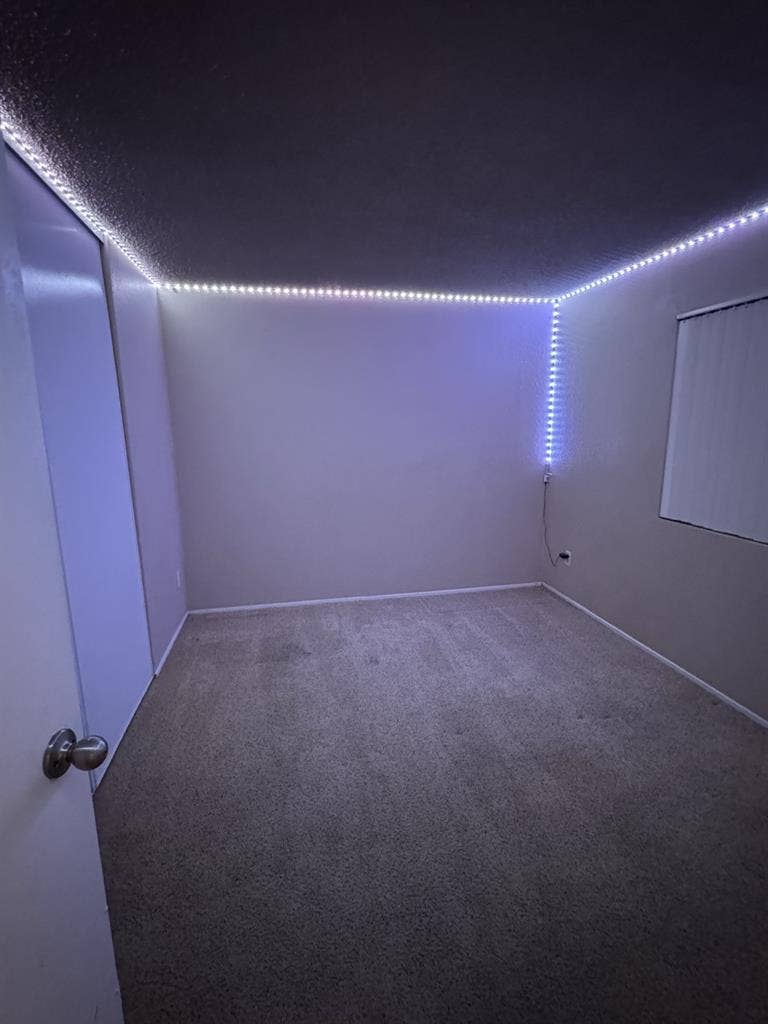 Renting room in South Natomas