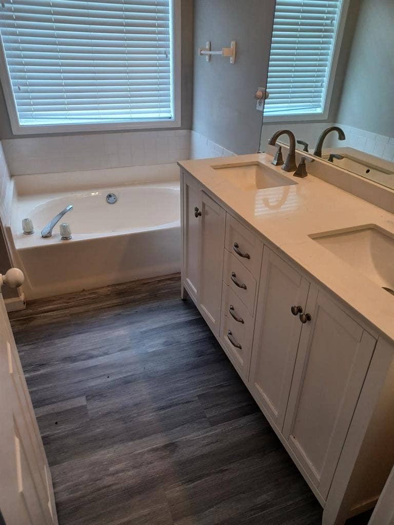 Clean quiet huge estate home!