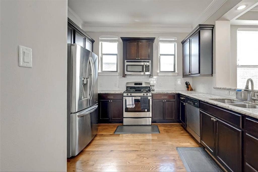 Room for rent in the greater height