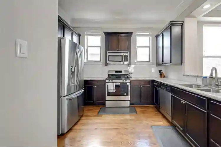 Room for rent in the greater height