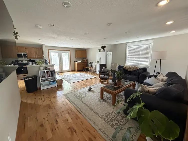 Single Room Listing,