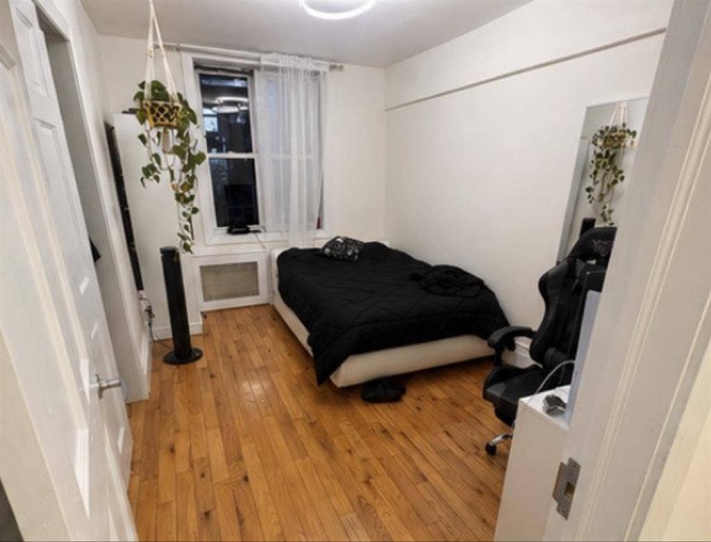 Private Room + Private Bathroom