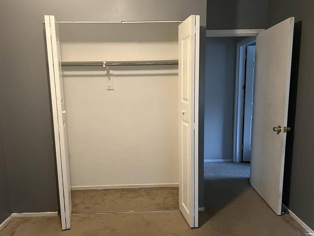 Room for rent in Gaithersburg area.
