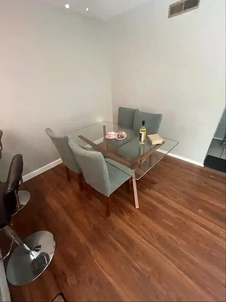 Room for rent in Gaithersburg area.