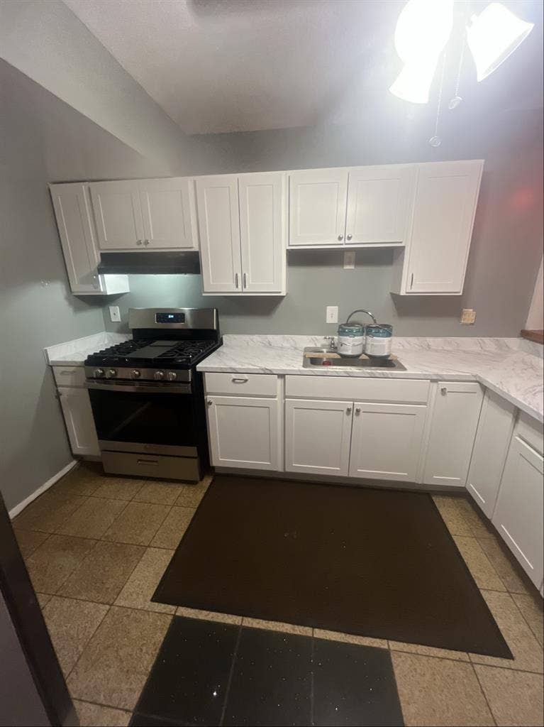 Room for rent in Gaithersburg area.