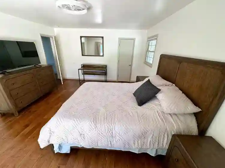 Furnished rooms from $700 rent