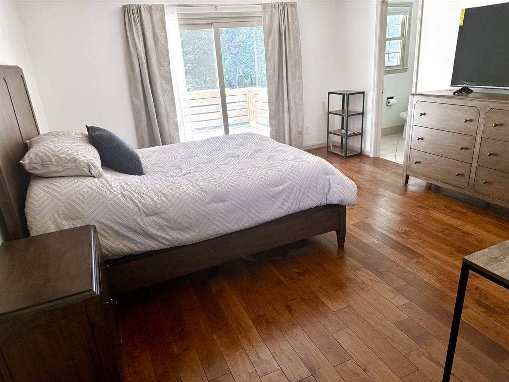 Furnished rooms from $700 rent